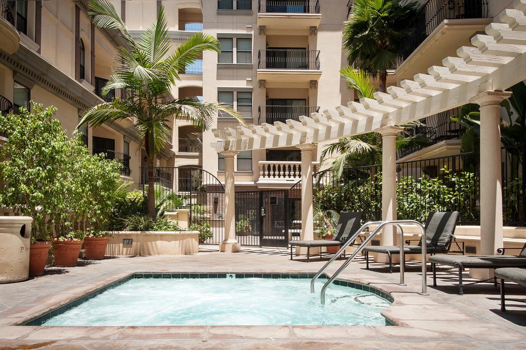Sunshine Suites At The Piero Los Angeles Exteriör bild