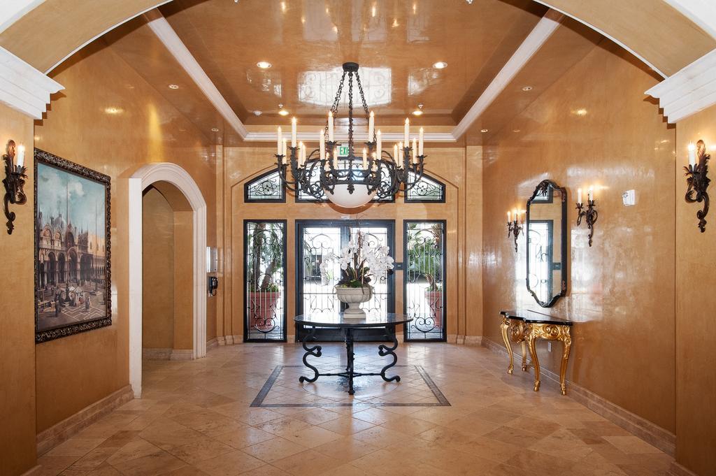 Sunshine Suites At The Piero Los Angeles Exteriör bild